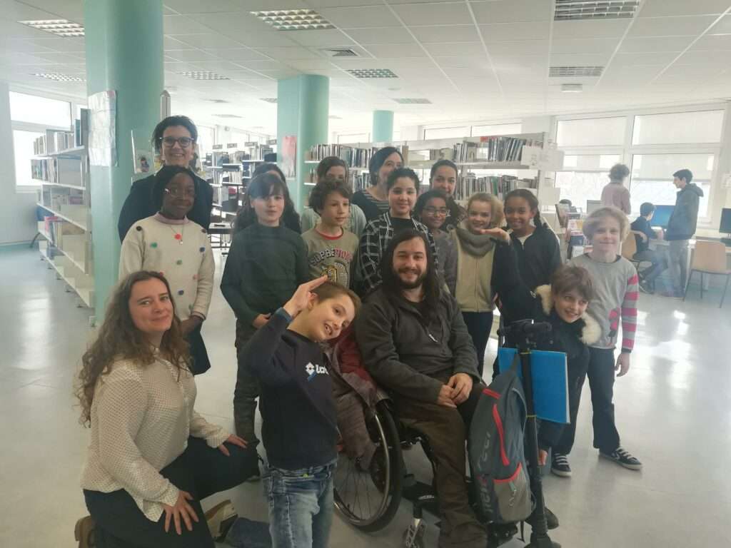 Atelier de sensibilisation au handicap en milieu scolaire par Handicapologie